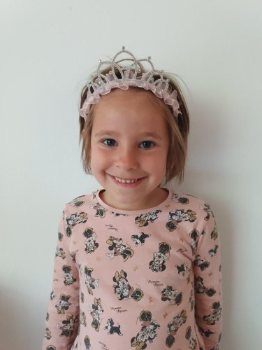 Karolínka H - Vánoční přání: sám koupím dárek a doručím ho do 15.12.