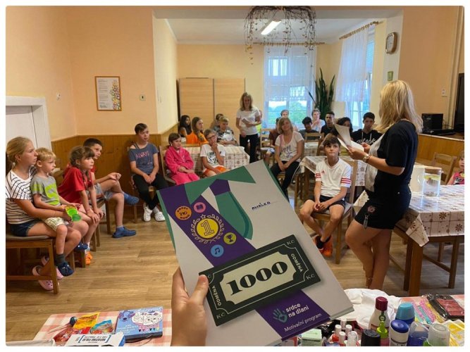 Dar pro děti z dětského domova - Darovat částku: 100,-Kč